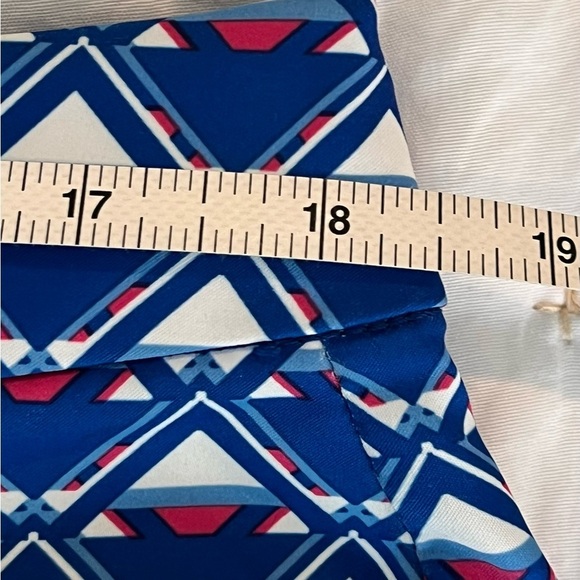 PGA Tour Golf Shorts Ladies Size 12 EUC Active Sport Spring Summer Cool Lightwei - Picture 5 of 7